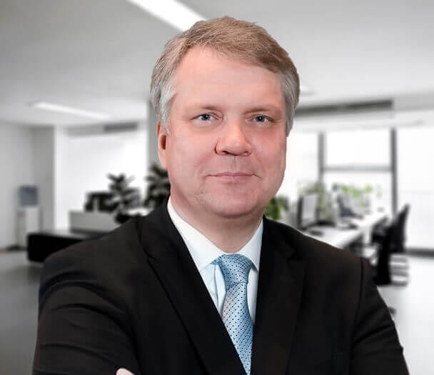 Armin Meier - BoD Evalueserve