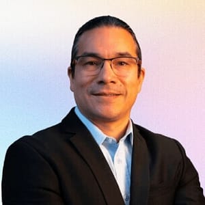 Picture of Raul Arredondo, <span style="font-weight: 400;">eMobility Strategy & Marketing</span>